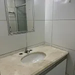 Apt Ventilado, 2 Quartos, Pertinho Da Praia